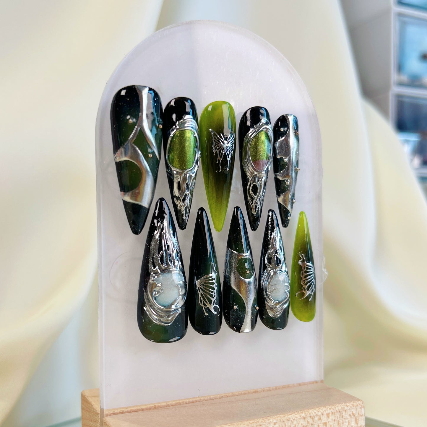 PO029 cyberpunk green gothic long stiletto press on nails