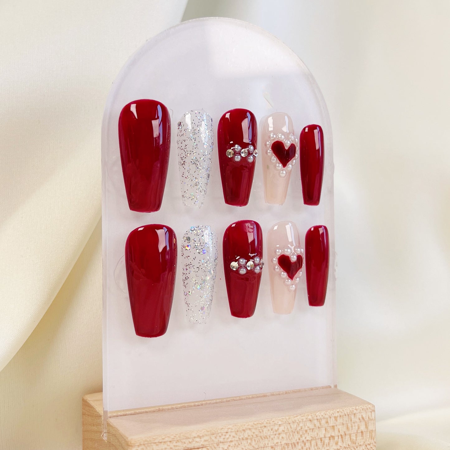 Red Heart Love Press On Nails