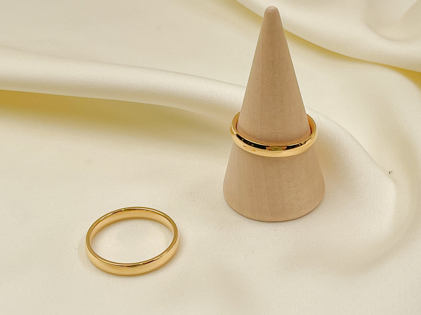 Gold Vermeil brielle minimalist gold ring band