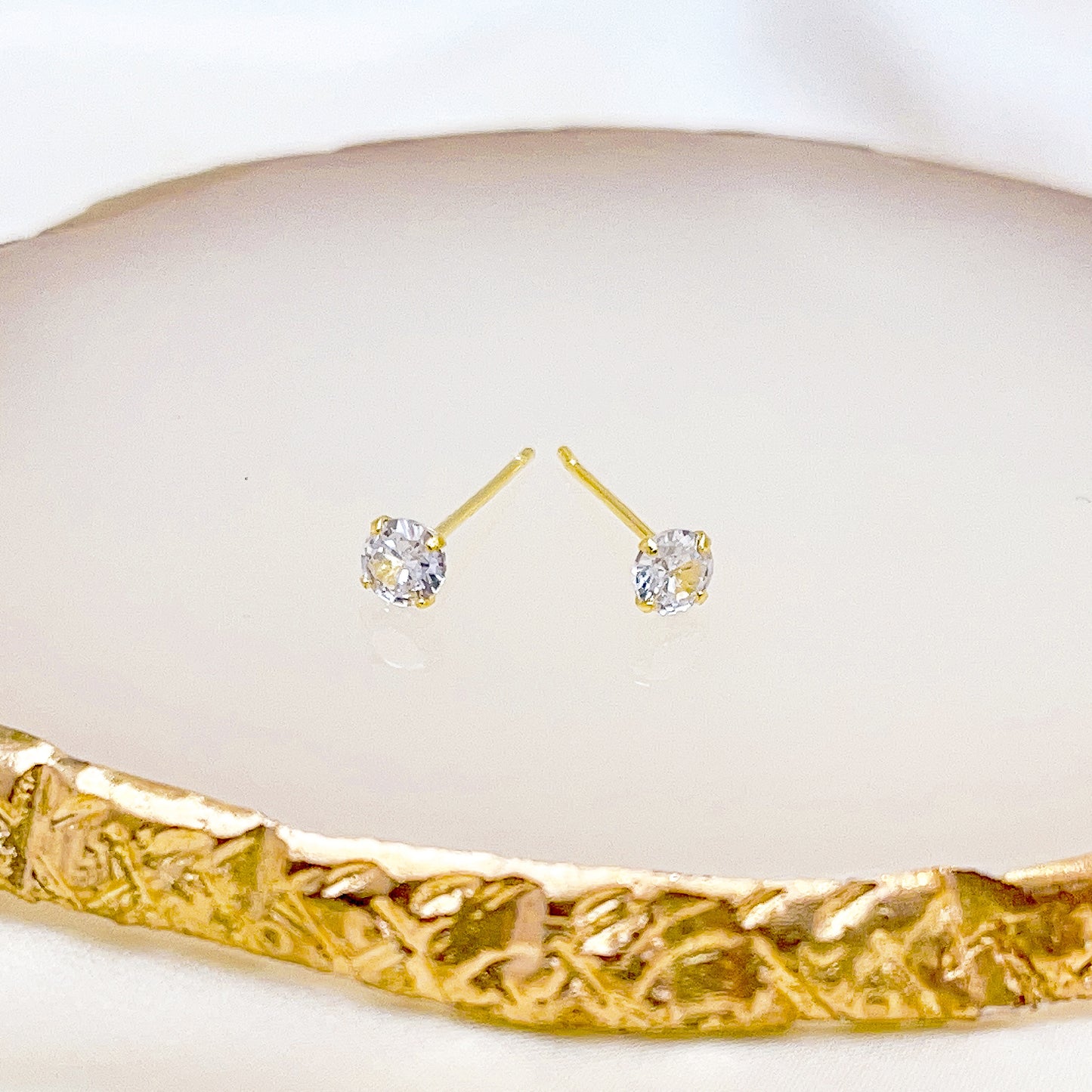 Gold vermeil E107 cz diamond stud earrings