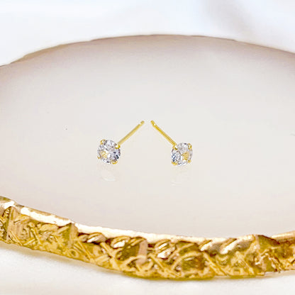 Gold vermeil E107 cz diamond stud earrings