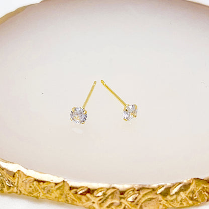 Gold vermeil E107 cz diamond stud earrings