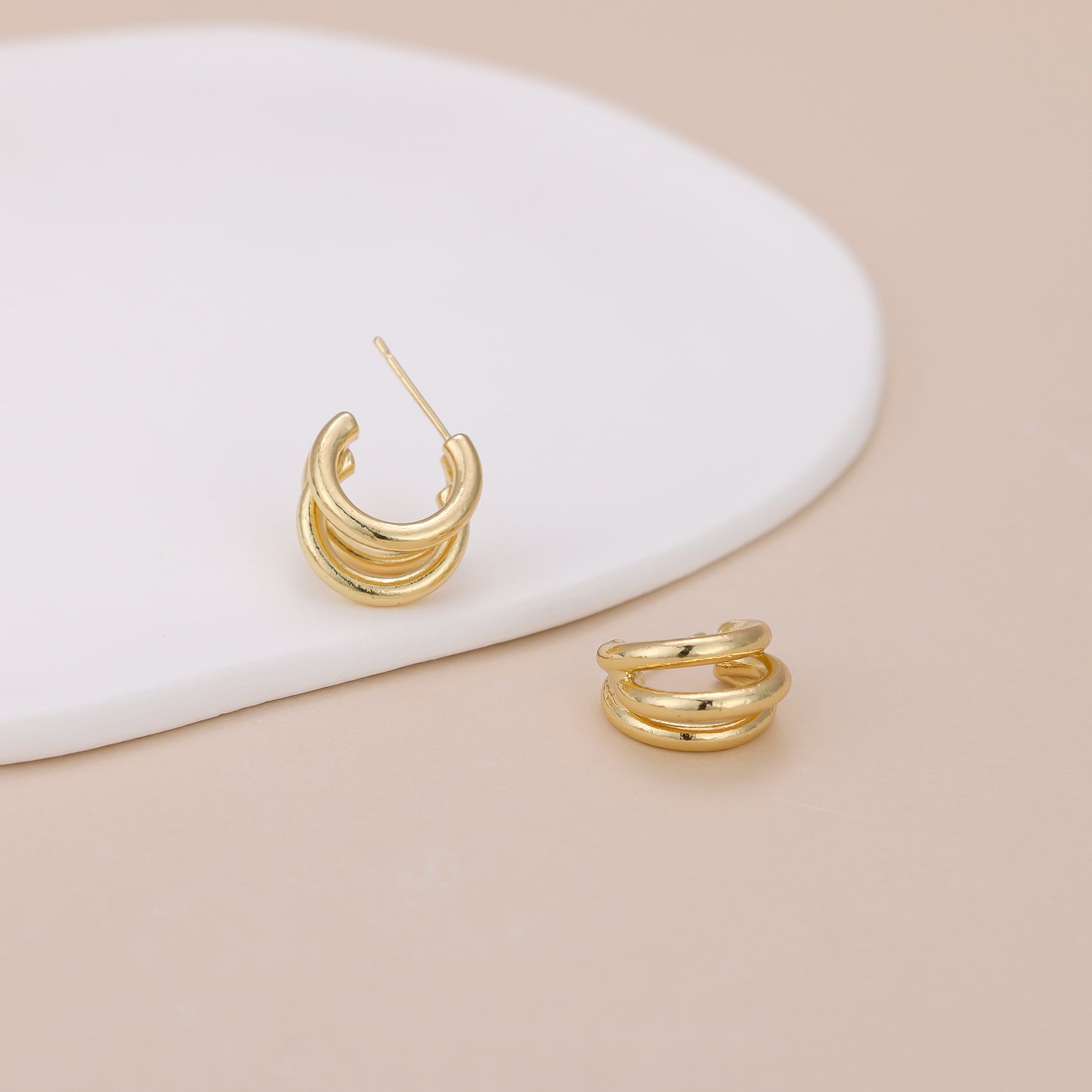 E117 statement triple open hoop earrings