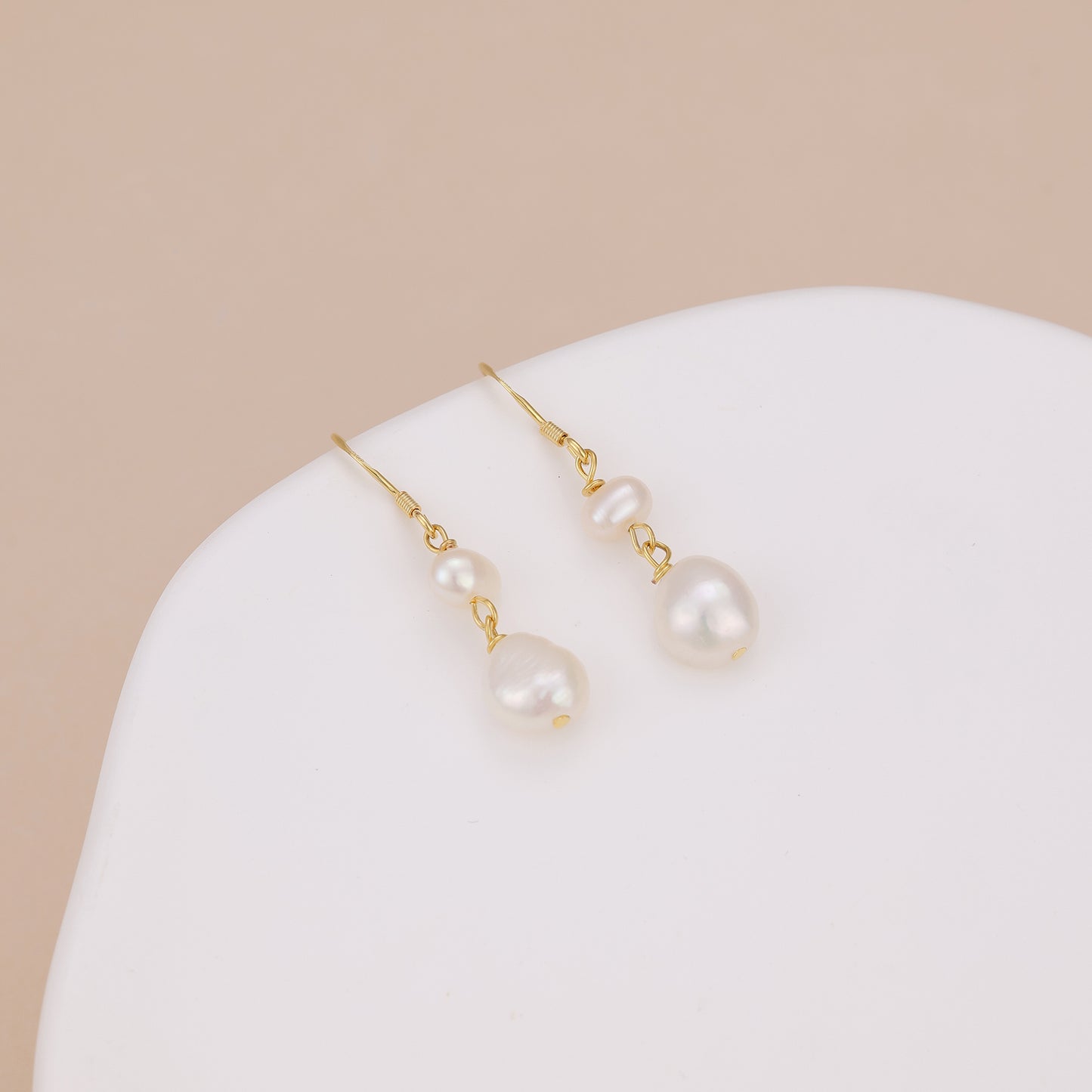 E180 freshwater pearl drop dangle earrings