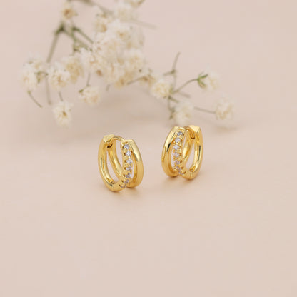 E182 double hoop huggie hoop earrings