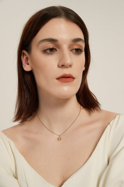 maggie radiant gold disc plate layering necklace