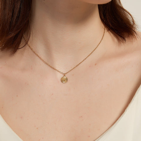 maggie radiant gold disc plate layering necklace